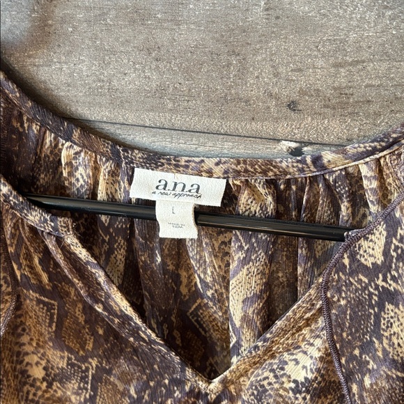 A.n.a Snake Print Ruffled Top - Picture 4 of 9